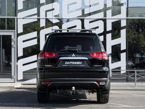 Mitsubishi Pajero Sport II Рестайлинг с пробегом 2015 года, цена 1 799 000 рублей, 200875 км, внедорожник, Автокод Объявления
