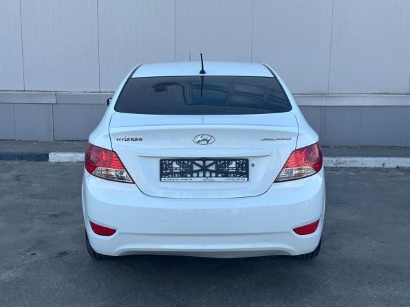 Hyundai Solaris I с пробегом 2013 года, цена 660 000 рублей, 186502 км, седан, Автокод Объявления