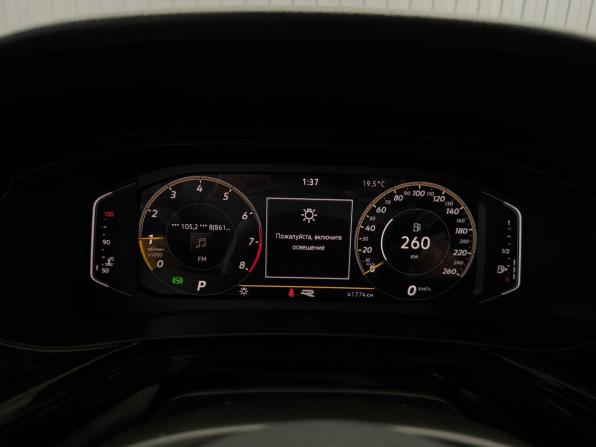 Volkswagen Polo VI с пробегом 2022 года, цена 1 927 000 рублей, 41704 км, лифтбек, Автокод Объявления