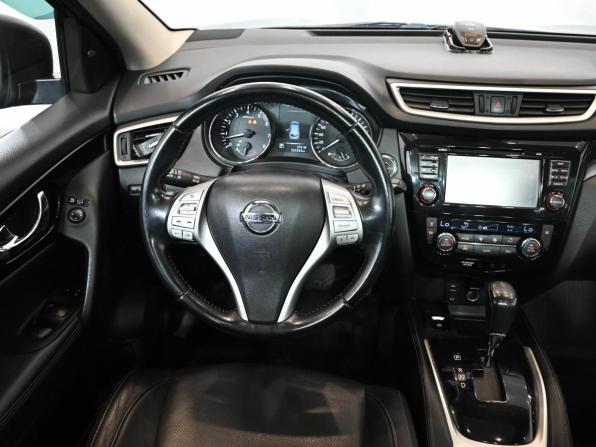 Nissan Qashqai II с пробегом 2015 года, цена 1 455 000 рублей, 224354 км, внедорожник, Автокод Объявления