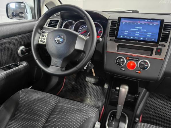 Nissan Tiida I Рестайлинг с пробегом 2010 года, цена 790 000 рублей, 276188 км, хэтчбек, Автокод Объявления