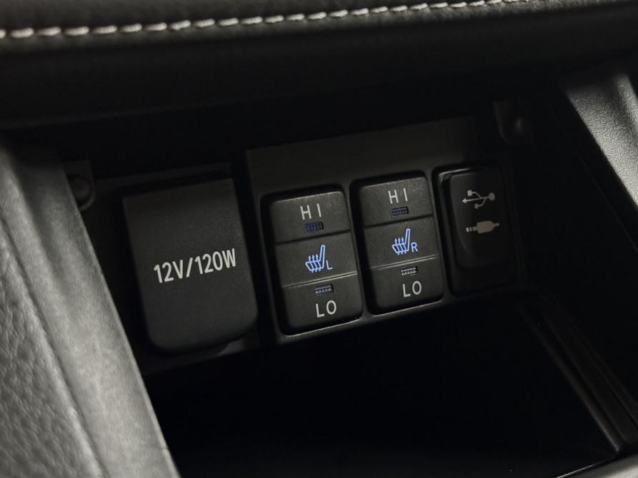 Toyota Corolla XI (E160 E170 E180) Рестайлинг 1 Вологда  - изображение 16