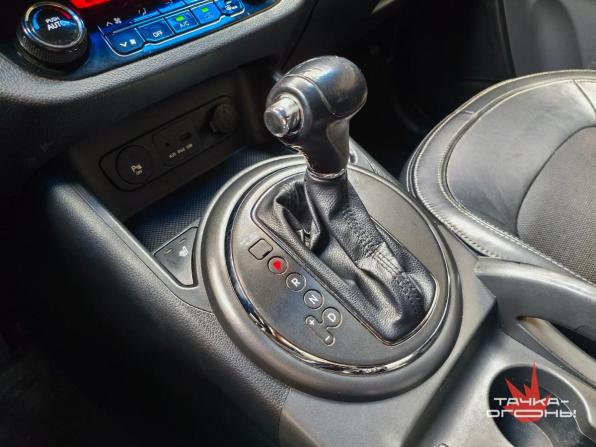 Kia Sportage III с пробегом 2012 года, цена 1 298 000 рублей, 158000 км, внедорожник, Автокод Объявления