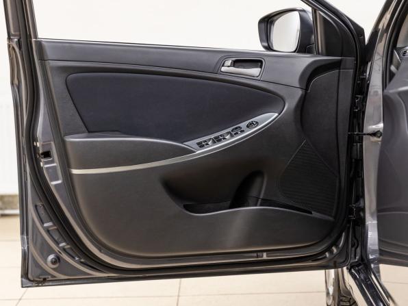 Hyundai Solaris I Рестайлинг с пробегом 2014 года, цена 888 000 рублей, 83494 км, седан, Автокод Объявления