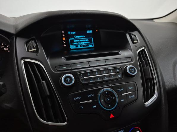 Ford Focus III Рестайлинг с пробегом 2017 года, цена 880 000 рублей, 130240 км, хэтчбек, Автокод Объявления