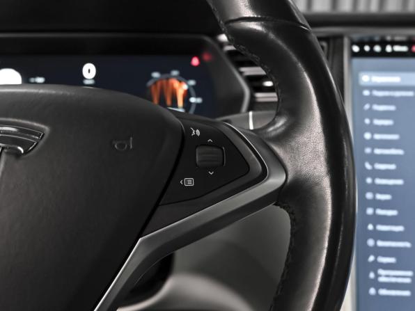Tesla Model X I с пробегом 2017 года, цена 4 099 000 рублей, 99000 км, внедорожник, Автокод Объявления