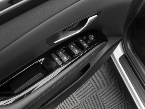 Hyundai Tucson IV Рестайлинг с пробегом 2023 года, цена 3 480 000 рублей, 63738 км, внедорожник, Автокод Объявления
