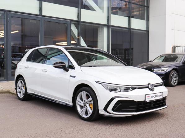 Volkswagen Golf VIII с пробегом 2021 года, цена 2 657 000 рублей, 61359 км, хэтчбек, Автокод Объявления