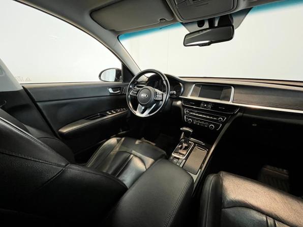 Kia Optima IV Рестайлинг с пробегом 2019 года, цена 2 050 000 рублей, 120308 км, седан, Автокод Объявления