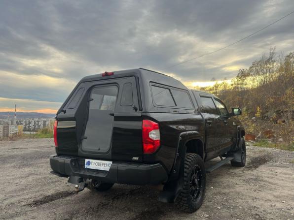 Toyota Tundra II Рестайлинг с пробегом 2015 года, цена 7 899 000 рублей, 77164 км, offers.body_type.unknown, Автокод Объявления