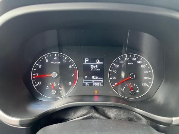 Kia Rio IV Рестайлинг с пробегом 2021 года, цена 1 879 000 рублей, 26849 км, хэтчбек, Автокод Объявления