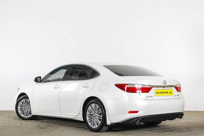 Lexus ES VI с пробегом 2012 года, цена 2 149 000 рублей, 302000 км, седан, Автокод Объявления