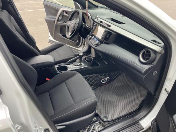 Toyota RAV4 IV (XA40) Рестайлинг с пробегом 2019 года, цена 2 865 000 рублей, 128538 км, внедорожник, Автокод Объявления