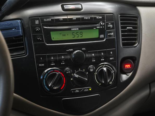 Mazda MPV II (LW) с пробегом 2000 года, цена 599 000 рублей, 355530 км, минивэн, Автокод Объявления