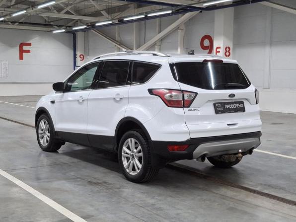 Ford Kuga II Рестайлинг с пробегом 2018 года, цена 1 480 000 рублей, 212689 км, внедорожник, Автокод Объявления
