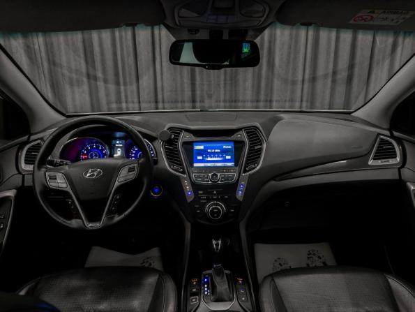 Hyundai Santa Fe III с пробегом 2013 года, цена 1 845 000 рублей, 308000 км, внедорожник, Автокод Объявления