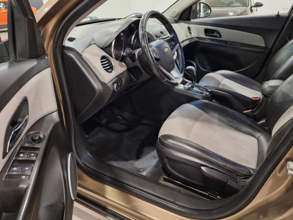 Chevrolet Cruze I Рестайлинг с пробегом 2014 года, цена 670 000 рублей, 154985 км, седан, Автокод Объявления