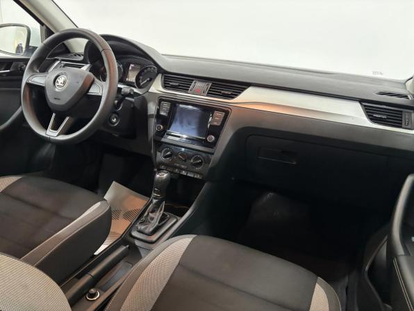 Skoda Rapid I Рестайлинг с пробегом 2019 года, цена 1 490 000 рублей, 56921 км, лифтбек, Автокод Объявления