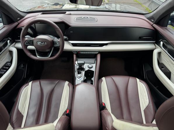 Geely Monjaro I с пробегом 2024 года, цена 3 299 000 рублей, 39253 км, внедорожник, Автокод Объявления