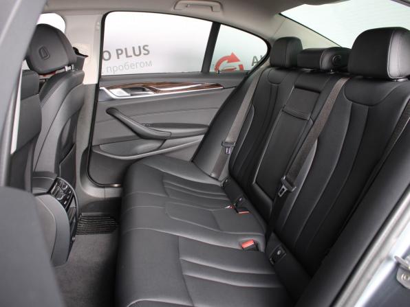 BMW 5 серии VII (G30/G31/G38) с пробегом 2017 года, цена 3 050 000 рублей, 89845 км, седан, Автокод Объявления