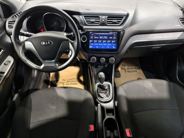 Kia Rio III Рестайлинг с пробегом 2015 года, цена 874 800 рублей, 82135 км, седан, Автокод Объявления