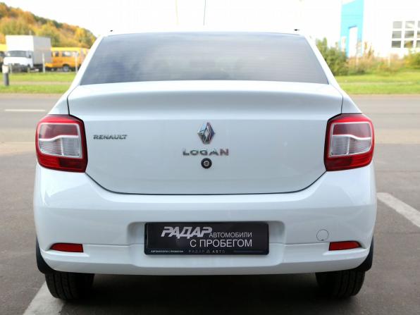 Renault Logan II Рестайлинг с пробегом 2018 года, цена 675 000 рублей, 146000 км, седан, Автокод Объявления