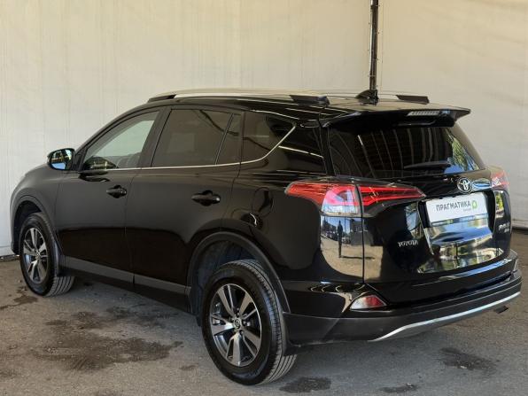 Toyota RAV4 IV (XA40) Рестайлинг с пробегом 2017 года, цена 1 929 000 рублей, 145000 км, внедорожник, Автокод Объявления