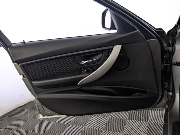 BMW 3 серии VI (F3x) Рестайлинг с пробегом 2018 года, цена 2 250 000 рублей, 79545 км, седан, Автокод Объявления