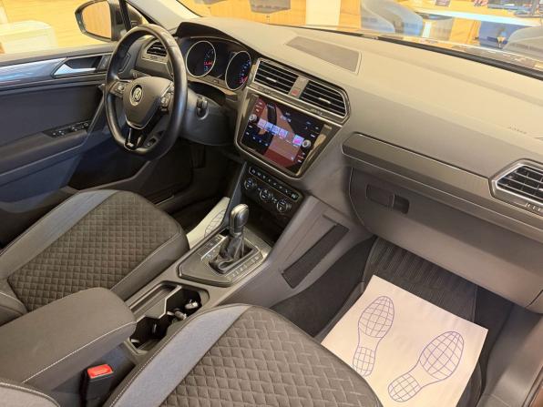Volkswagen Tiguan II с пробегом 2018 года, цена 2 168 000 рублей, 71000 км, внедорожник, Автокод Объявления