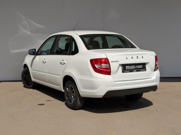 Lada (ВАЗ) Granta I Рестайлинг с пробегом 2023 года, цена 650 000 рублей, 98851 км, седан, Автокод Объявления