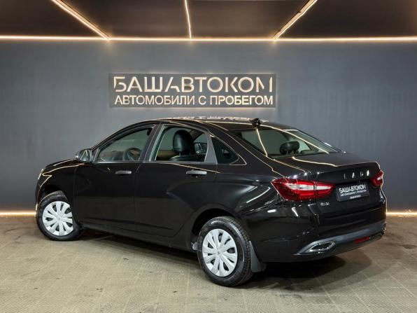 Lada (ВАЗ) Vesta I Рестайлинг (NG) с пробегом 2023 года, цена 1 290 000 рублей, 24889 км, седан, Автокод Объявления