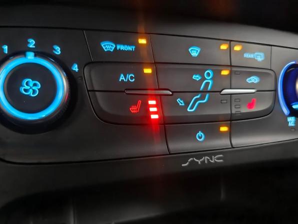 Ford Focus III Рестайлинг с пробегом 2017 года, цена 1 020 000 рублей, 176706 км, универсал, Автокод Объявления