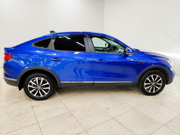 Renault Arkana I с пробегом 2021 года, цена 1 590 000 рублей, 83048 км, внедорожник, Автокод Объявления