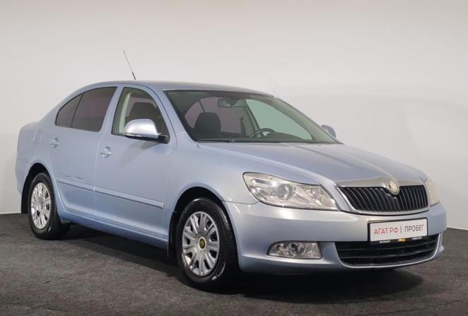 Skoda Octavia II (A5) Рестайлинг с пробегом 2009 года, цена 575 000 рублей, 214270 км, лифтбек, Автокод Объявления