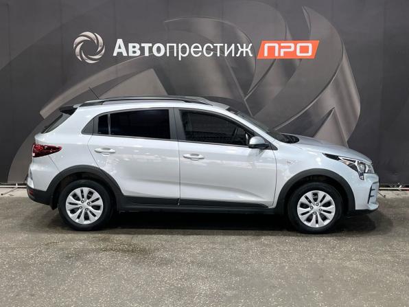 Kia Rio IV Рестайлинг с пробегом 2020 года, цена 1 570 000 рублей, 87194 км, хэтчбек, Автокод Объявления