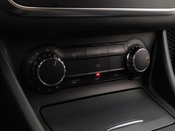 Mercedes-Benz A-Класс III (W176) с пробегом 2013 года, цена 1 199 000 рублей, 204000 км, хэтчбек, Автокод Объявления