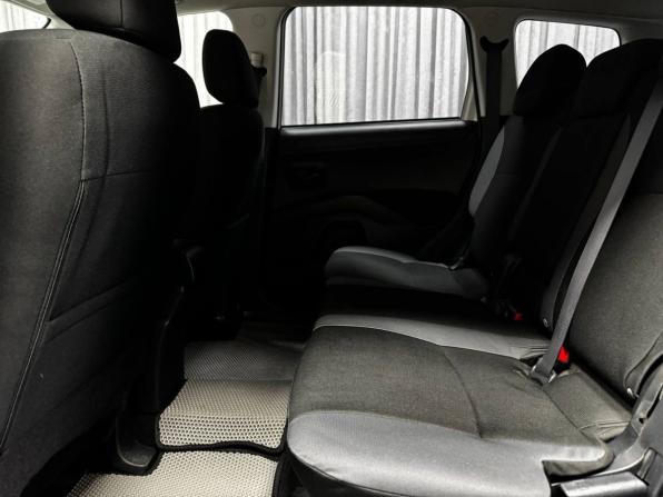 Mitsubishi Outlander II Рестайлинг с пробегом 2011 года, цена 1 250 000 рублей, 263114 км, внедорожник, Автокод Объявления