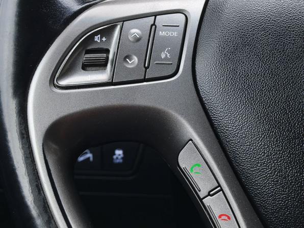 Hyundai ix35 I Рестайлинг с пробегом 2013 года, цена 1 329 000 рублей, 170000 км, внедорожник, Автокод Объявления