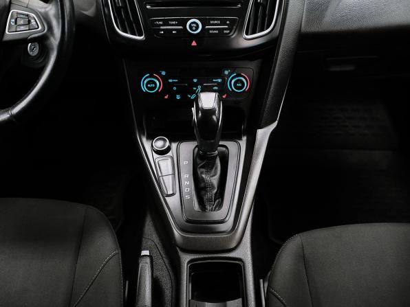 Ford Focus III Рестайлинг с пробегом 2019 года, цена 1 006 000 рублей, 184206 км, хэтчбек, Автокод Объявления
