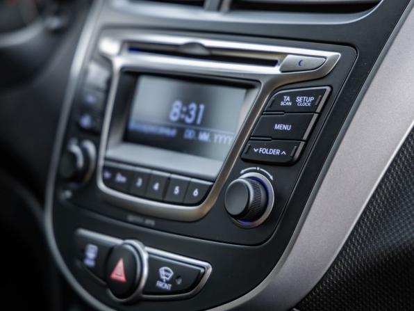 Hyundai Solaris I Рестайлинг с пробегом 2015 года, цена 1 445 000 рублей, 63155 км, седан, Автокод Объявления