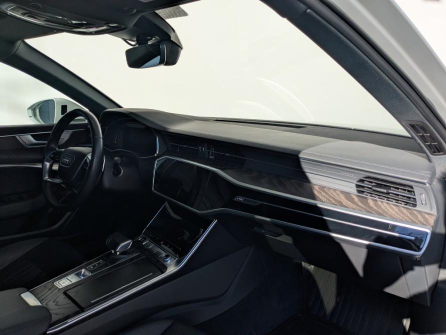 Audi A6 V (C8) Москва  - изображение 10