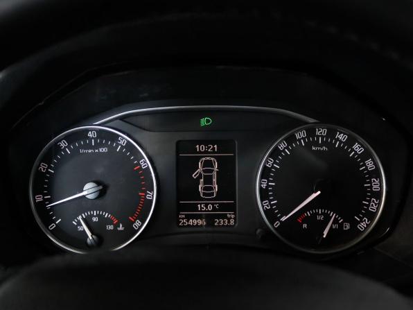 Skoda Octavia II (A5) Рестайлинг с пробегом 2011 года, цена 749 000 рублей, 254995 км, лифтбек, Автокод Объявления