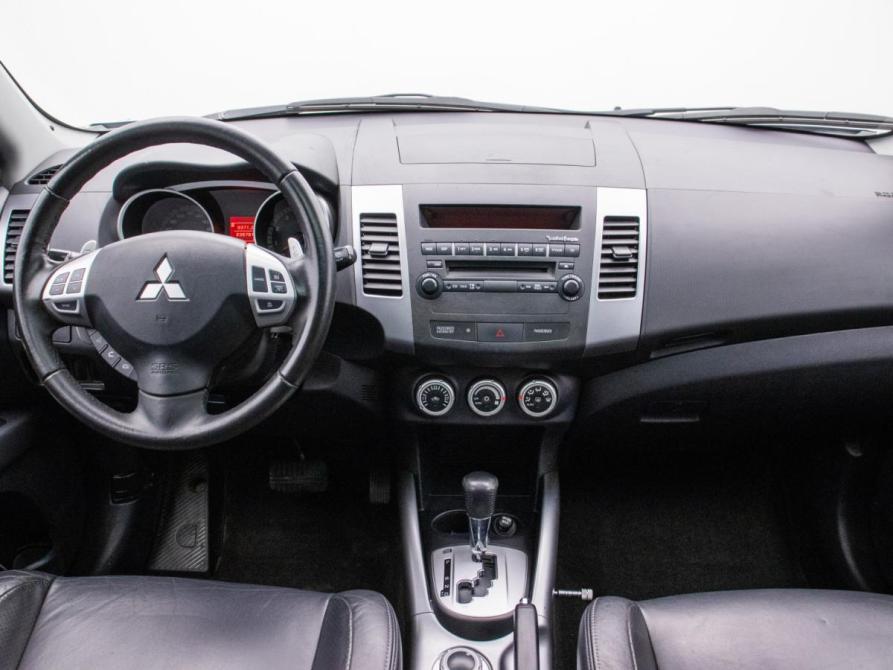Mitsubishi Outlander II Москва  - изображение 13