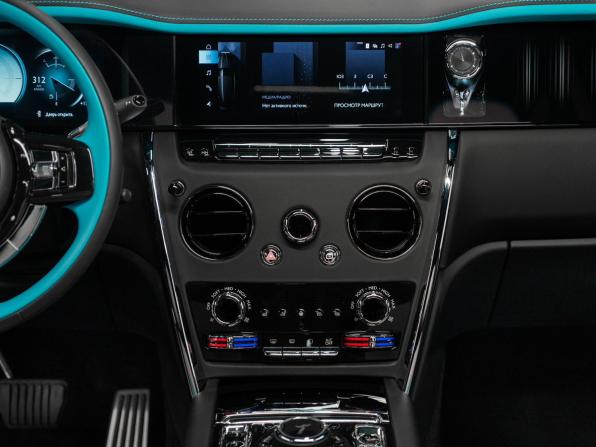 Rolls-Royce Cullinan I Рестайлинг с пробегом 2024 года, цена 57 000 000 рублей, 9224 км, внедорожник, Автокод Объявления