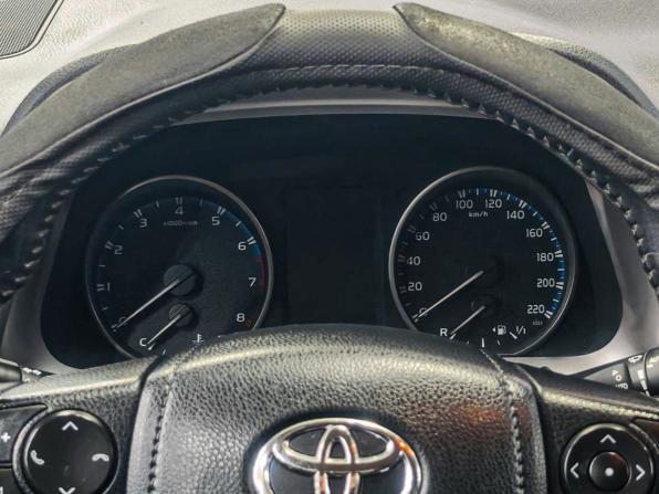 Toyota RAV4 IV (XA40) Рестайлинг с пробегом 2017 года, цена 2 499 900 рублей, 168000 км, внедорожник, Автокод Объявления