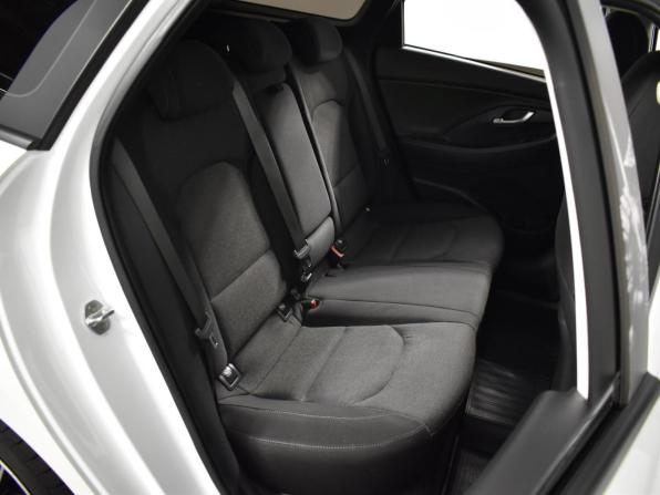 Hyundai i30 III Рестайлинг 2 с пробегом 2022 года, цена 1 690 100 рублей, 84222 км, универсал, Автокод Объявления