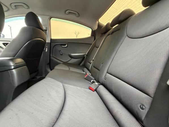 Hyundai Elantra V (MD) Рестайлинг с пробегом 2014 года, цена 1 050 000 рублей, 190000 км, седан, Автокод Объявления