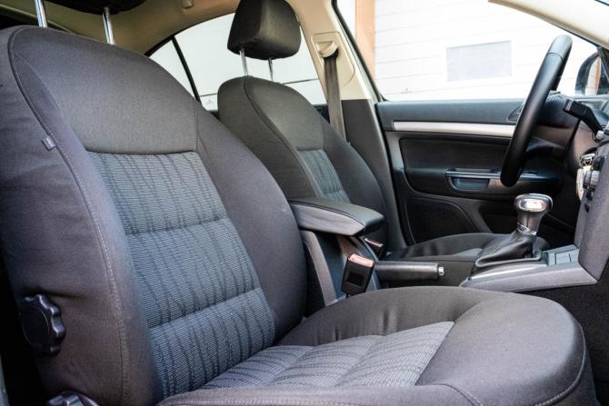 Skoda Octavia II (A5) Рестайлинг с пробегом 2011 года, цена 869 000 рублей, 212080 км, лифтбек, Автокод Объявления