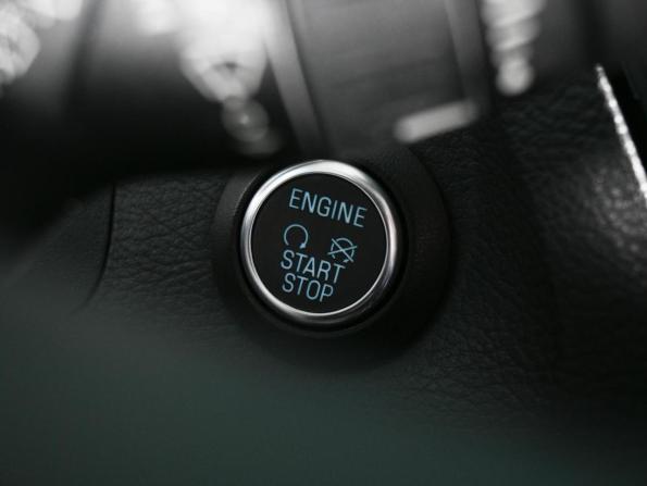 Ford Focus III Рестайлинг с пробегом 2016 года, цена 999 000 рублей, 198867 км, хэтчбек, Автокод Объявления