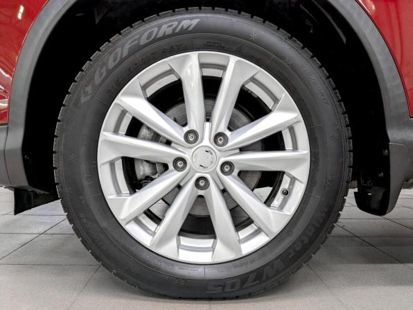 Nissan Qashqai II с пробегом 2017 года, цена 1 750 000 рублей, 66179 км, внедорожник, Автокод Объявления